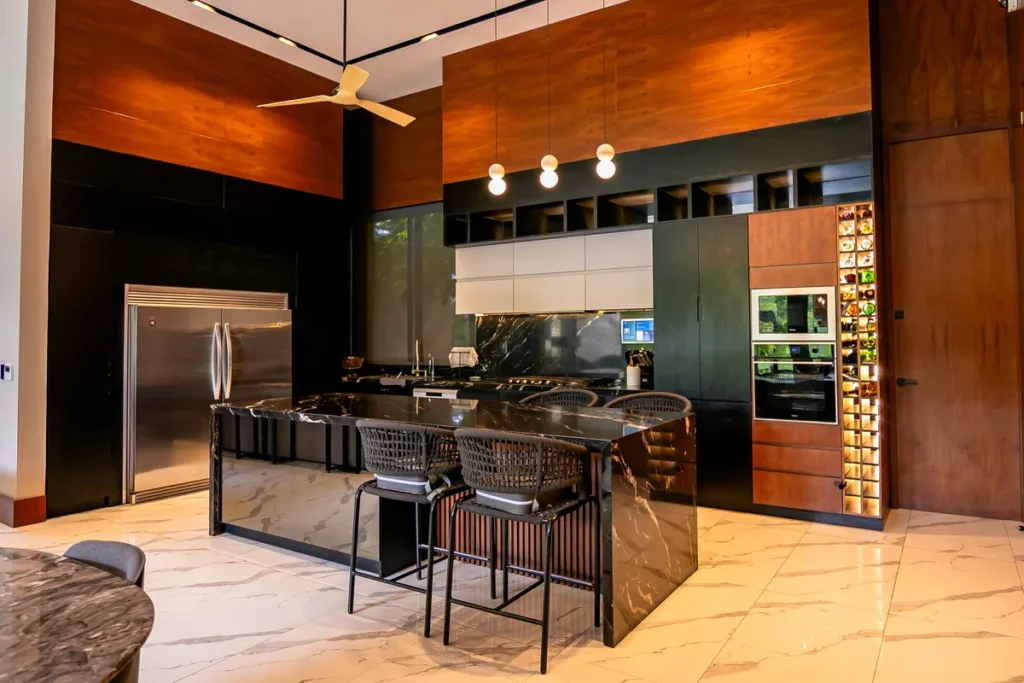 Diseño de interiores Casa Verona: Cocina de Lujo llave en mano